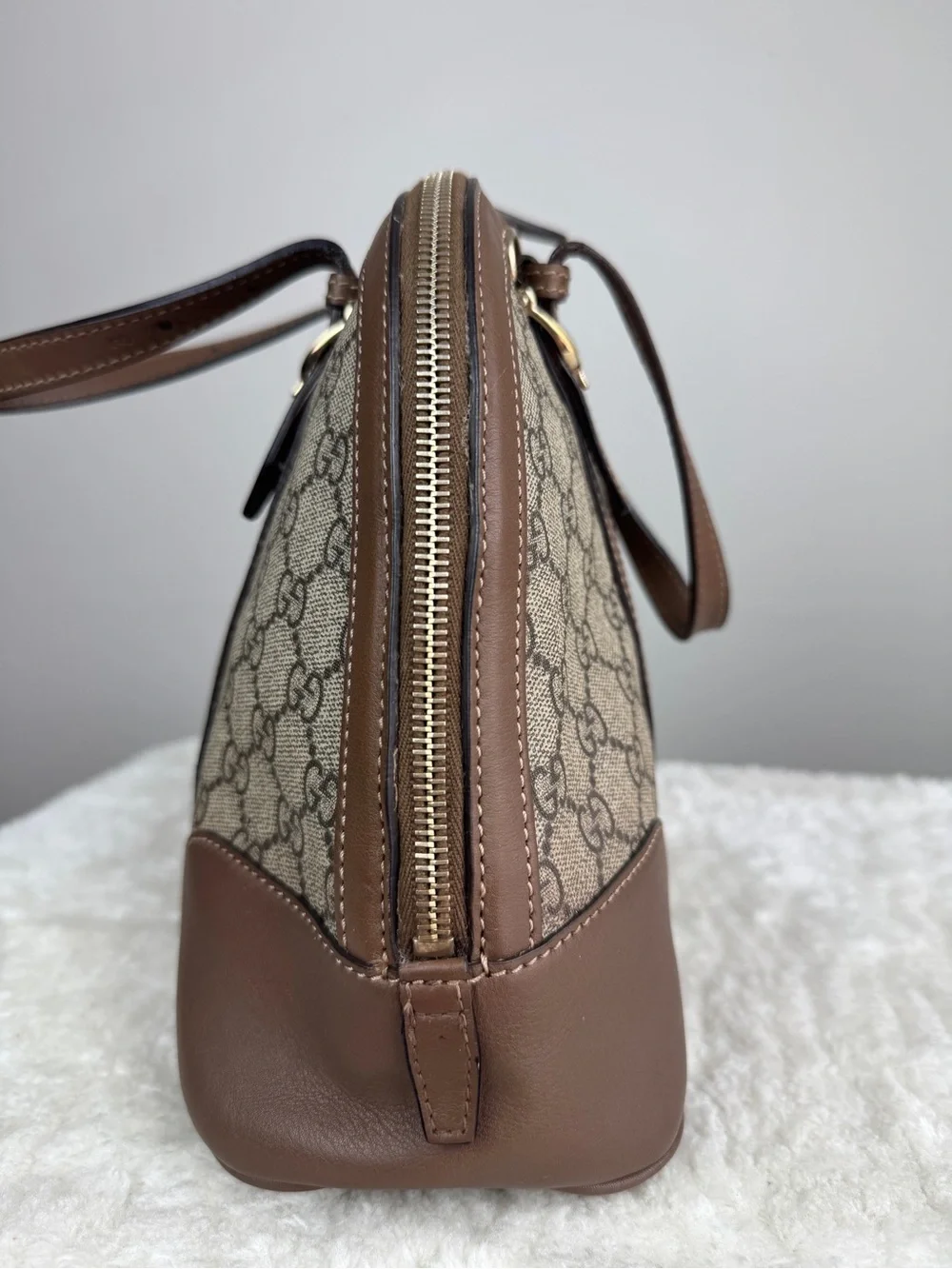 Gucci alma BB Brown GG Supreme Dome Satchel